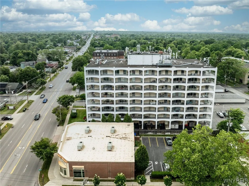 5854 Main Street 601, Amherst, None 14221, Amherst, New York 14221, 2 Bedrooms Bedrooms, 5 Rooms Rooms,1 BathroomBathrooms,Residential,Closed,5854 Main Street 601, Amherst, None 14221,B1616578