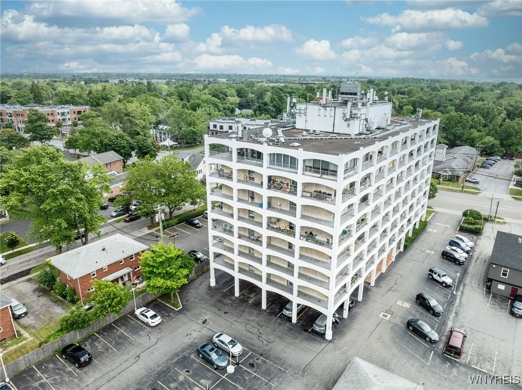 5854 Main Street 601, Amherst, None 14221, Amherst, New York 14221, 2 Bedrooms Bedrooms, 5 Rooms Rooms,1 BathroomBathrooms,Residential,Closed,5854 Main Street 601, Amherst, None 14221,B1616578