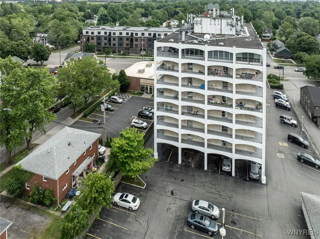 5854 Main Street 601, Amherst, None 14221, Amherst, New York 14221, 2 Bedrooms Bedrooms, 5 Rooms Rooms,1 BathroomBathrooms,Residential,Closed,5854 Main Street 601, Amherst, None 14221,B1616578