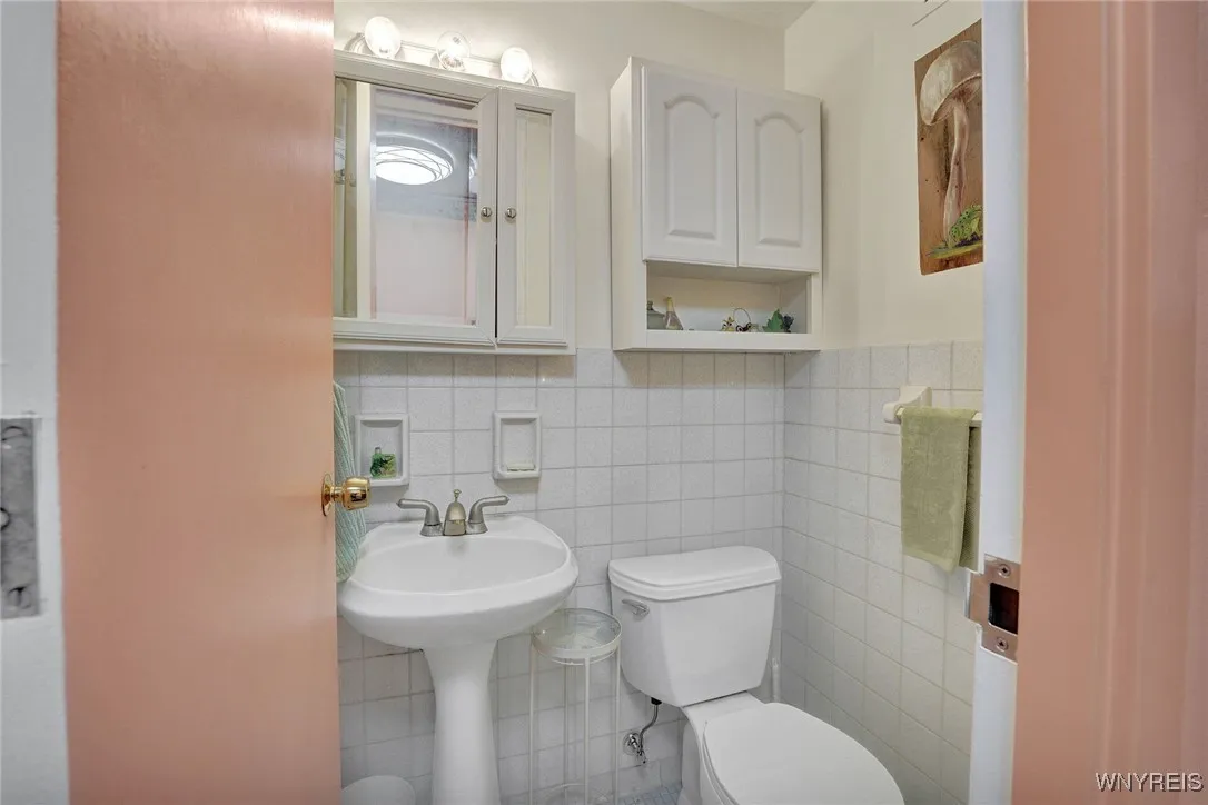 5854 Main Street 601, Amherst, None 14221, Amherst, New York 14221, 2 Bedrooms Bedrooms, 5 Rooms Rooms,1 BathroomBathrooms,Residential,Closed,5854 Main Street 601, Amherst, None 14221,B1616578
