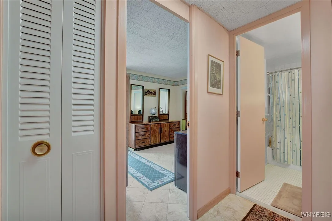 5854 Main Street 601, Amherst, None 14221, Amherst, New York 14221, 2 Bedrooms Bedrooms, 5 Rooms Rooms,1 BathroomBathrooms,Residential,Closed,5854 Main Street 601, Amherst, None 14221,B1616578