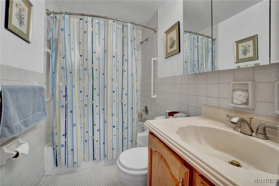 5854 Main Street 601, Amherst, None 14221, Amherst, New York 14221, 2 Bedrooms Bedrooms, 5 Rooms Rooms,1 BathroomBathrooms,Residential,Closed,5854 Main Street 601, Amherst, None 14221,B1616578