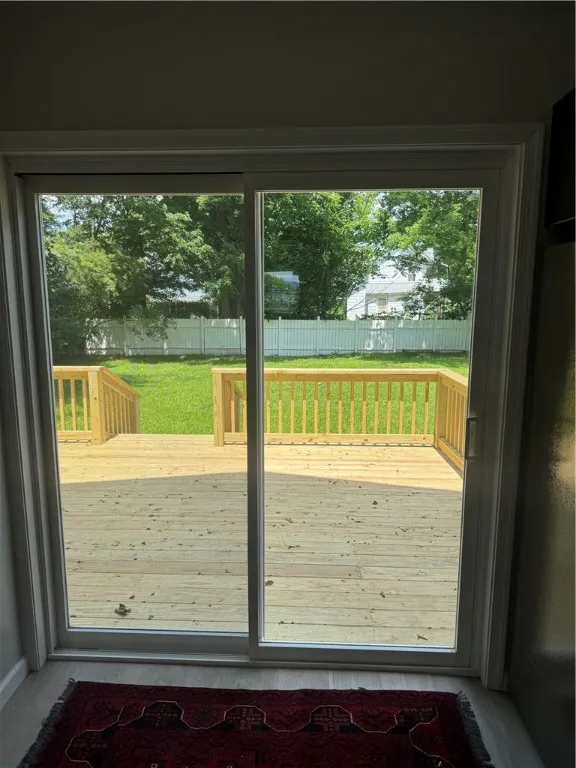 Sliding door on rear deck from kitchen