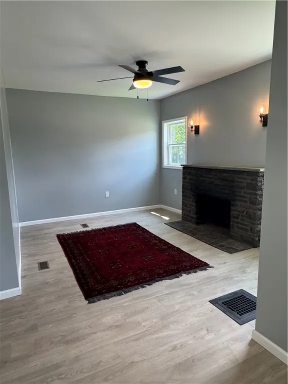 121 Park Place, Barton, New York 14892, Barton, New York 14892, 4 Bedrooms Bedrooms, 9 Rooms Rooms,2 BathroomsBathrooms,Residential,Closed,121 Park Place, Barton, New York 14892,0,R1616884