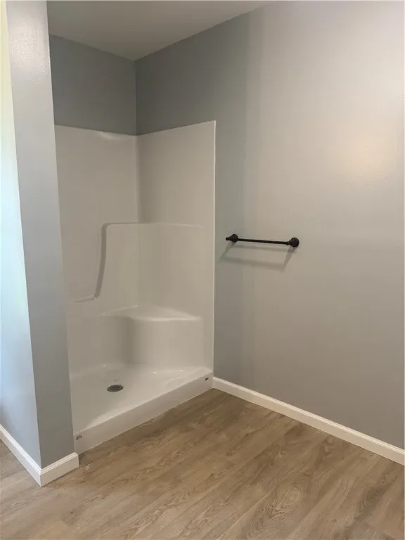 Shower first floor