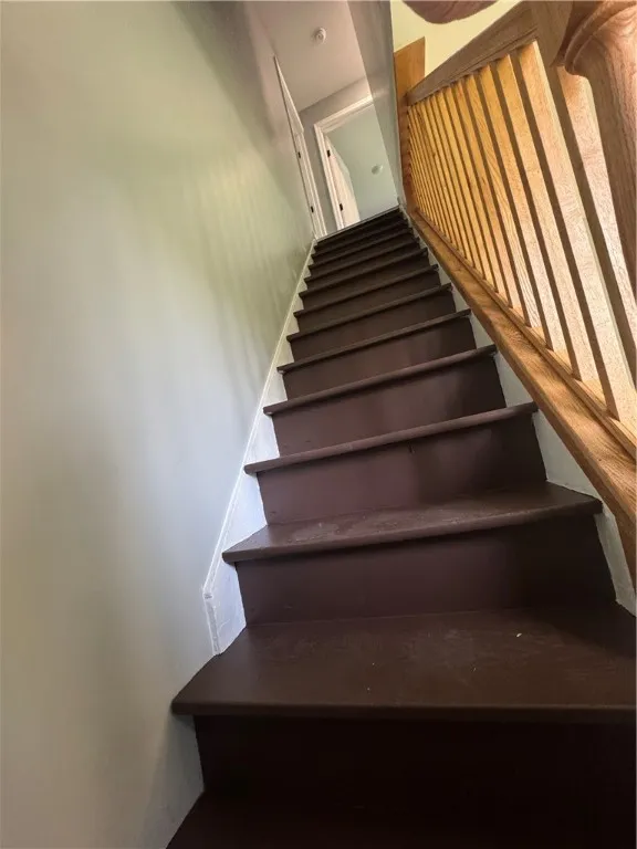 121 Park Place, Barton, New York 14892, Barton, New York 14892, 4 Bedrooms Bedrooms, 9 Rooms Rooms,2 BathroomsBathrooms,Residential,Closed,121 Park Place, Barton, New York 14892,0,R1616884