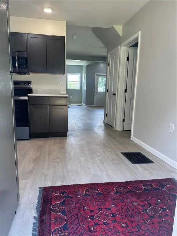 121 Park Place, Barton, New York 14892, Barton, New York 14892, 4 Bedrooms Bedrooms, 9 Rooms Rooms,2 BathroomsBathrooms,Residential,Closed,121 Park Place, Barton, New York 14892,0,R1616884