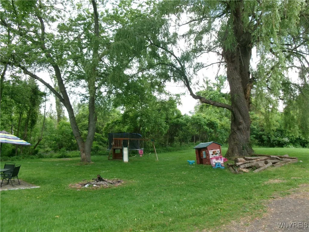 1207 Ransom Road, Lancaster, New York 14086, Lancaster, New York 14086, 3 Bedrooms Bedrooms, 3 Rooms Rooms,1 BathroomBathrooms,Residential,For Sale,1207 Ransom Road, Lancaster, New York 14086,B1616887