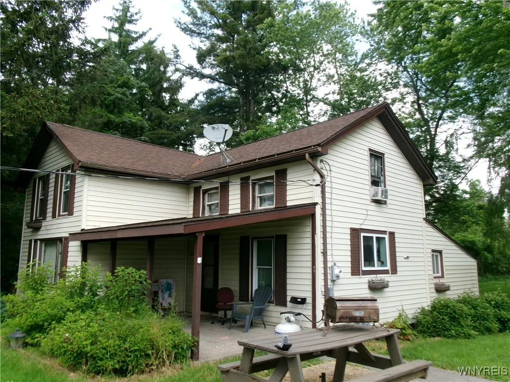 1207 Ransom Road, Lancaster, New York 14086, Lancaster, New York 14086, 3 Bedrooms Bedrooms, 3 Rooms Rooms,1 BathroomBathrooms,Residential,For Sale,1207 Ransom Road, Lancaster, New York 14086,B1616887