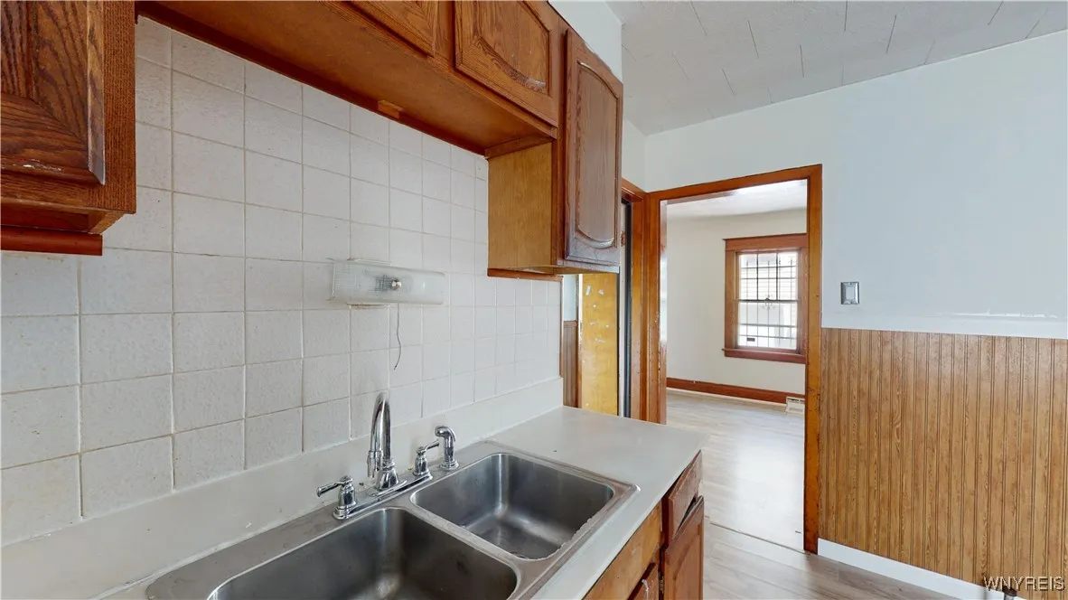 133 Freund Street, Buffalo, New York 14215, Buffalo, New York 14215, 3 Bedrooms Bedrooms, 5 Rooms Rooms,2 BathroomsBathrooms,Residential,For Sale,133 Freund Street, Buffalo, New York 14215,B1616802