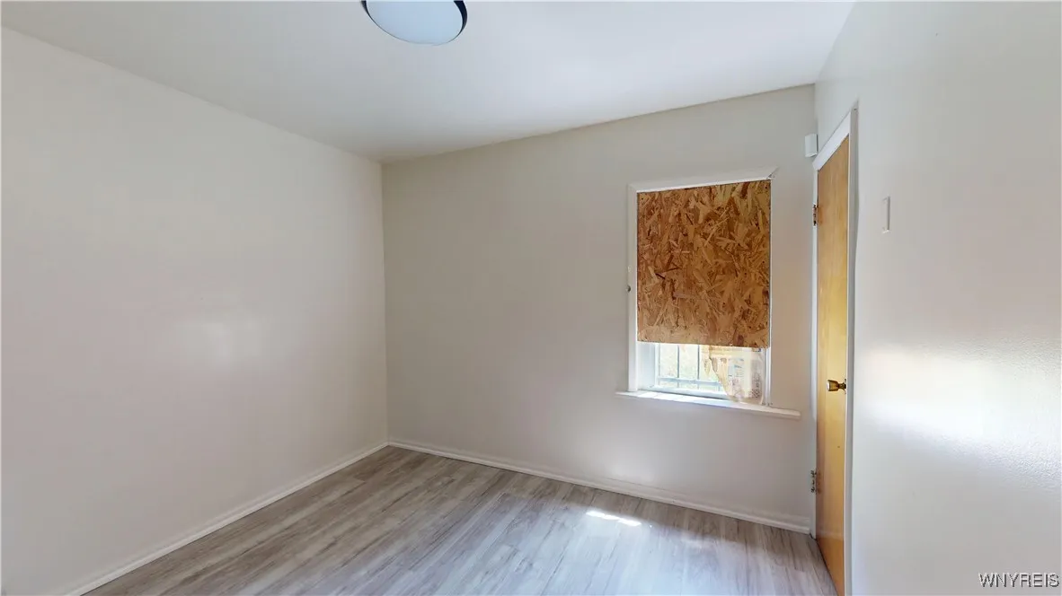 133 Freund Street, Buffalo, New York 14215, Buffalo, New York 14215, 3 Bedrooms Bedrooms, 5 Rooms Rooms,2 BathroomsBathrooms,Residential,For Sale,133 Freund Street, Buffalo, New York 14215,B1616802