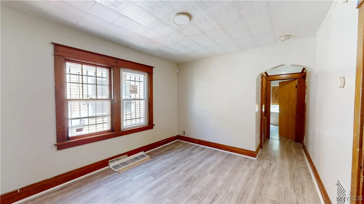 133 Freund Street, Buffalo, New York 14215, Buffalo, New York 14215, 3 Bedrooms Bedrooms, 5 Rooms Rooms,2 BathroomsBathrooms,Residential,For Sale,133 Freund Street, Buffalo, New York 14215,B1616802