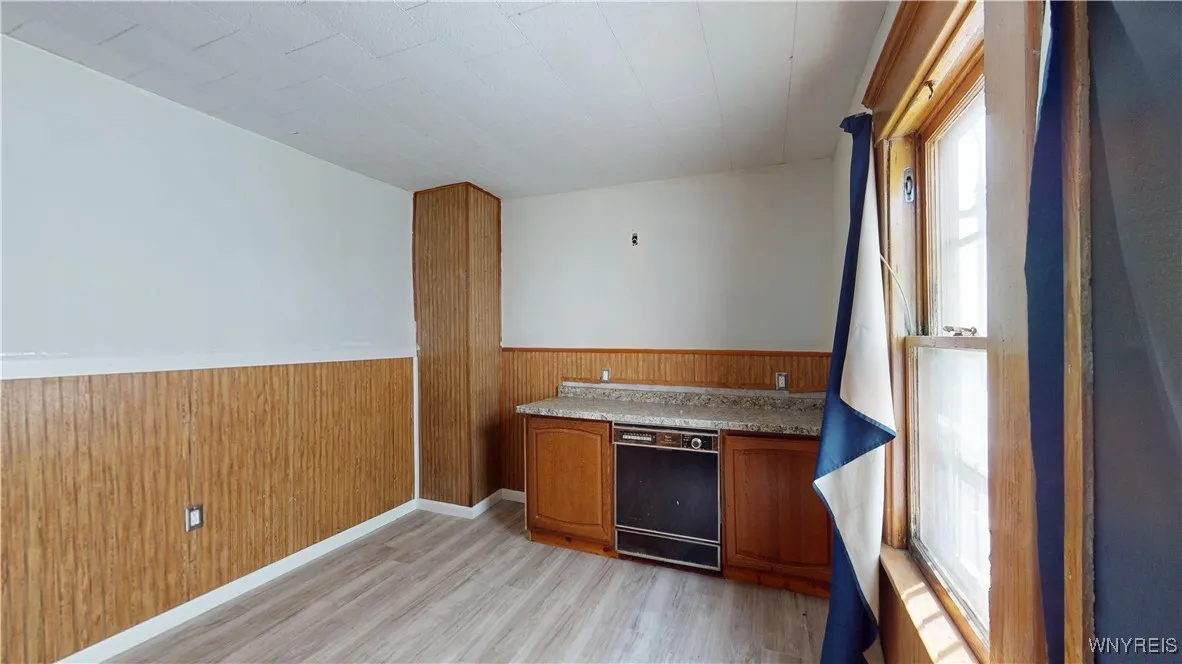 133 Freund Street, Buffalo, New York 14215, Buffalo, New York 14215, 3 Bedrooms Bedrooms, 5 Rooms Rooms,2 BathroomsBathrooms,Residential,For Sale,133 Freund Street, Buffalo, New York 14215,B1616802