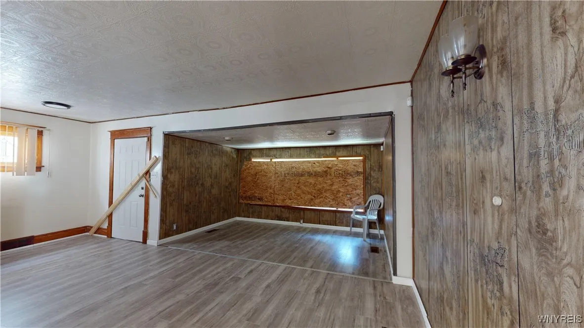 133 Freund Street, Buffalo, New York 14215, Buffalo, New York 14215, 3 Bedrooms Bedrooms, 5 Rooms Rooms,2 BathroomsBathrooms,Residential,For Sale,133 Freund Street, Buffalo, New York 14215,B1616802