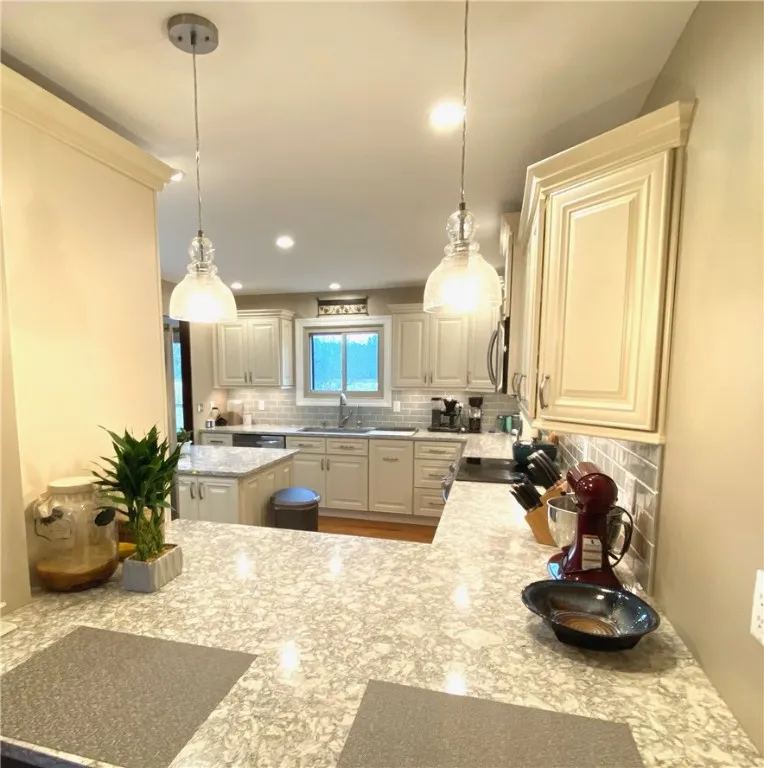 3755 State Highway 23, Oneonta-town, New York 1382, Oneonta, New York 13820, 4 Bedrooms Bedrooms, 10 Rooms Rooms,4 BathroomsBathrooms,Residential,For Sale,3755 State Highway 23, Oneonta-town, New York 1382,R1612559