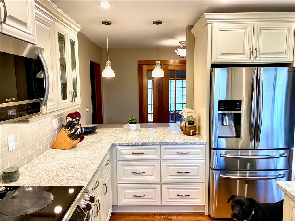 3755 State Highway 23, Oneonta-town, New York 1382, Oneonta, New York 13820, 4 Bedrooms Bedrooms, 10 Rooms Rooms,4 BathroomsBathrooms,Residential,For Sale,3755 State Highway 23, Oneonta-town, New York 1382,R1612559