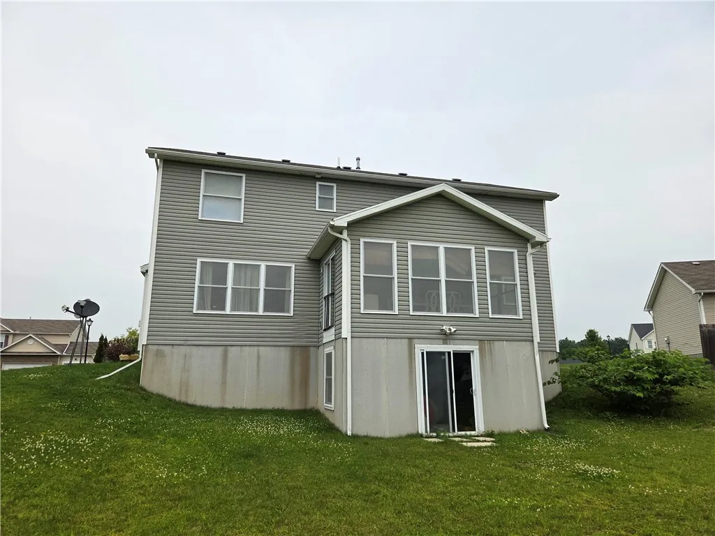75 Haywards Heath, Henrietta, New York 14586, Henrietta, New York 14586, 4 Bedrooms Bedrooms, 8 Rooms Rooms,3 BathroomsBathrooms,Residential Lease,For Rent,75 Haywards Heath, Henrietta, New York 14586,R1614475