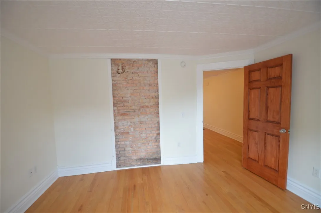 359 Green Street, Syracuse, New York 13203, Syracuse, New York 13203, 2 Bedrooms Bedrooms, 5 Rooms Rooms,1 BathroomBathrooms,Residential Lease,For Rent,359 Green Street, Syracuse, New York 13203,S1616640