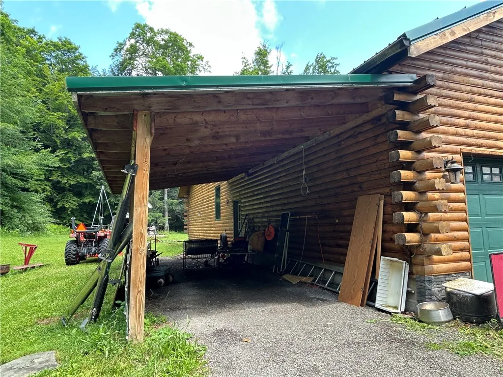 Carport