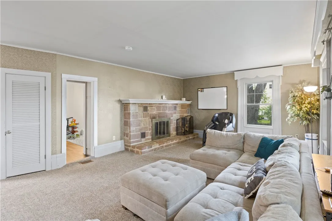 5991 East Henrietta Road, Rush, New York 14543, Rush, New York 14543, 4 Bedrooms Bedrooms, ,2 BathroomsBathrooms,Residential,Closed,5991 East Henrietta Road, Rush, New York 14543,0,R1616629