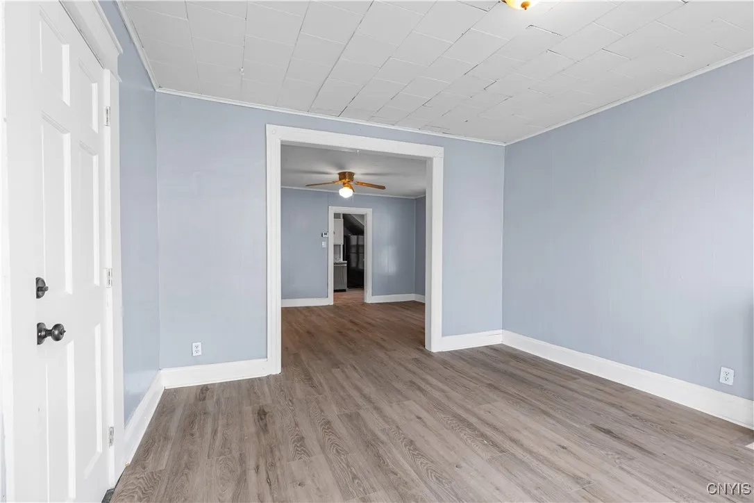 2nd floor living room