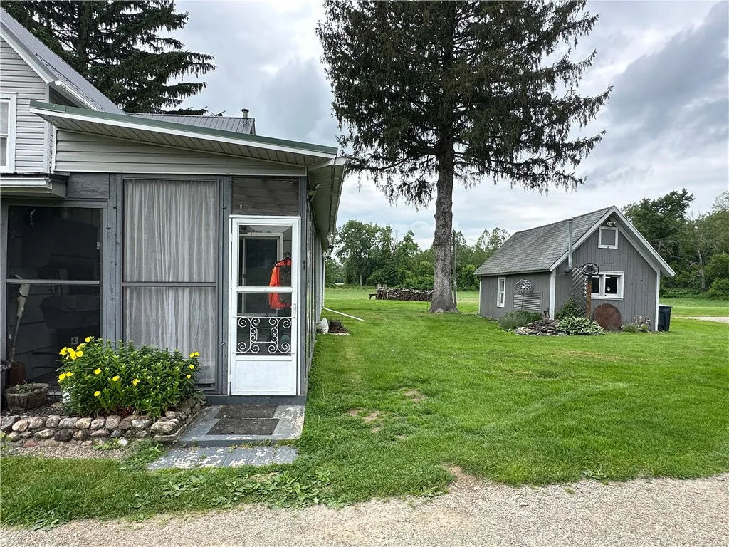 5764 Rees Road, Granger, New York 14735, Granger, New York 14735, 4 Bedrooms Bedrooms, 8 Rooms Rooms,2 BathroomsBathrooms,Residential,For Sale,5764 Rees Road, Granger, New York 14735,R1616925