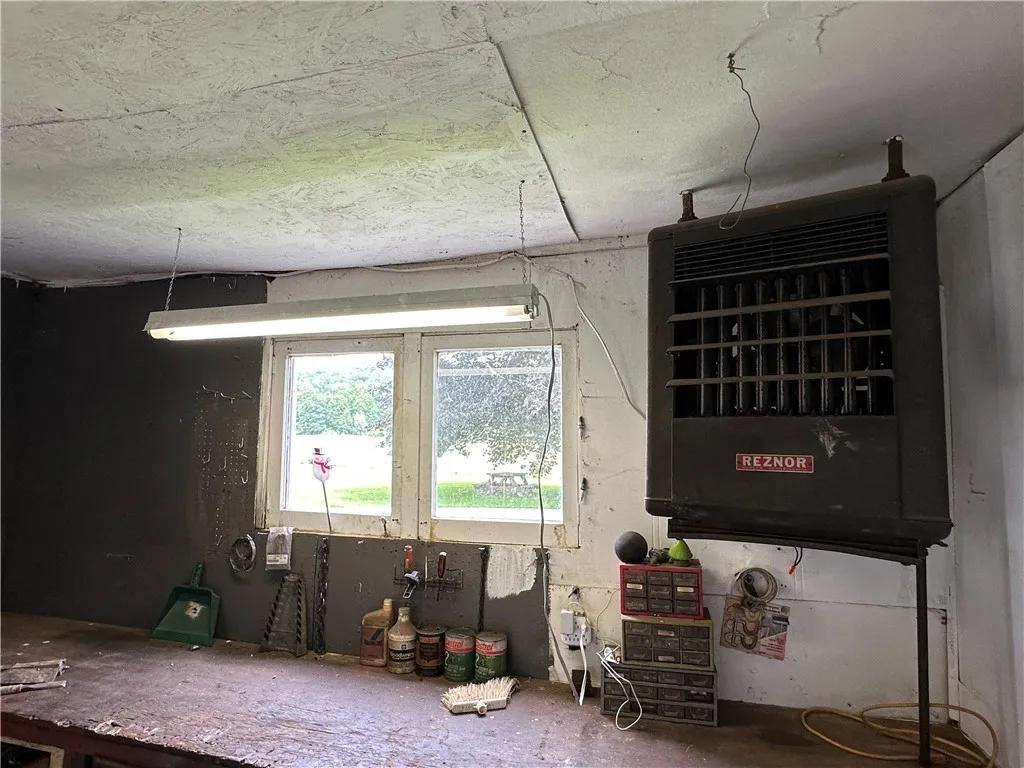 5764 Rees Road, Granger, New York 14735, Granger, New York 14735, 4 Bedrooms Bedrooms, 8 Rooms Rooms,2 BathroomsBathrooms,Residential,For Sale,5764 Rees Road, Granger, New York 14735,R1616925