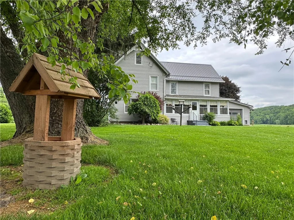 5764 Rees Road, Granger, New York 14735, Granger, New York 14735, 4 Bedrooms Bedrooms, 8 Rooms Rooms,2 BathroomsBathrooms,Residential,For Sale,5764 Rees Road, Granger, New York 14735,R1616925