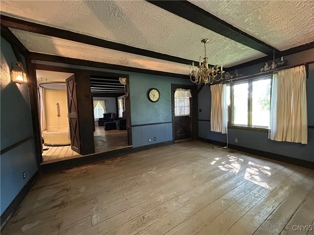 Formal dining room