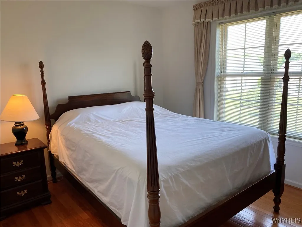16 Post Side Lane, Pittsford, New York 14534, Pittsford, New York 14534, 5 Bedrooms Bedrooms, 9 Rooms Rooms,2 BathroomsBathrooms,Residential,For Sale,16 Post Side Lane, Pittsford, New York 14534,B1616888