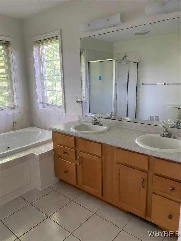 16 Post Side Lane, Pittsford, New York 14534, Pittsford, New York 14534, 5 Bedrooms Bedrooms, 9 Rooms Rooms,2 BathroomsBathrooms,Residential,For Sale,16 Post Side Lane, Pittsford, New York 14534,B1616888