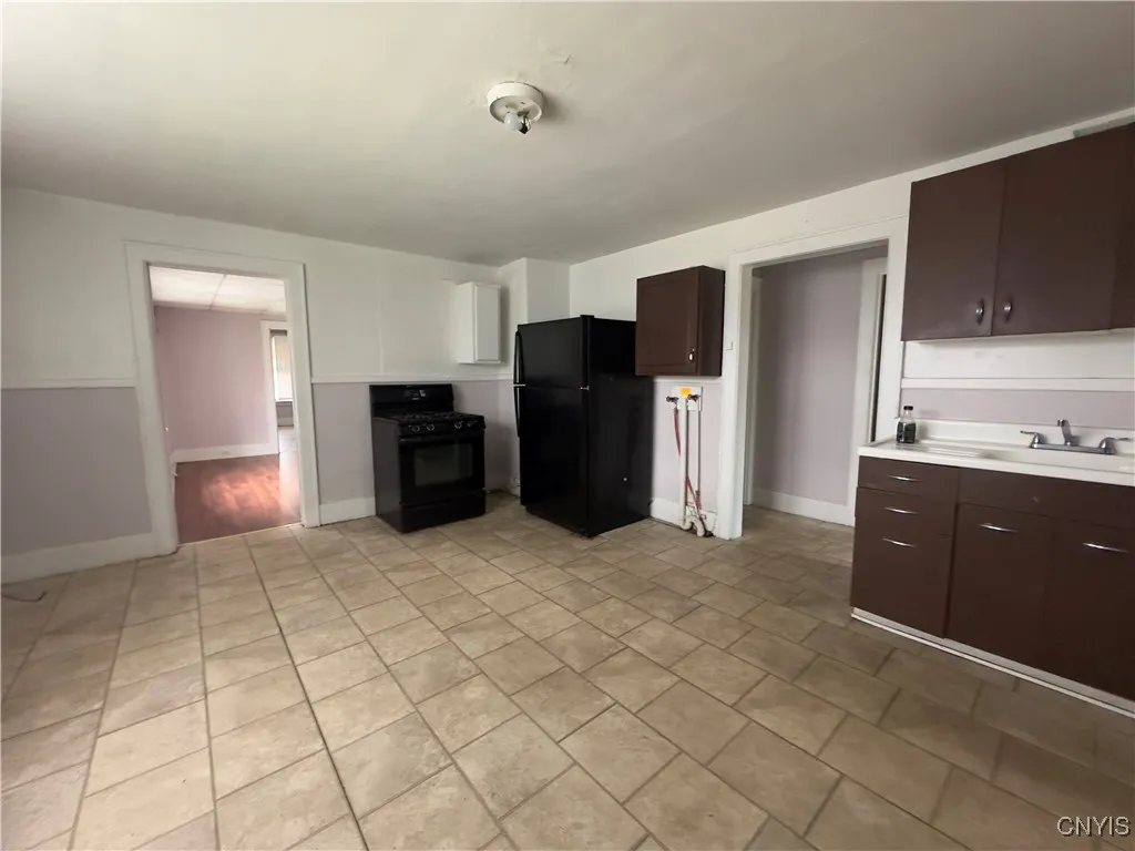 803 3rd Avenue, Utica, New York 13501, Utica, New York 13501, 6 Bedrooms Bedrooms, ,2 BathroomsBathrooms,Residential,For Sale,803 3rd Avenue, Utica, New York 13501,S1615623