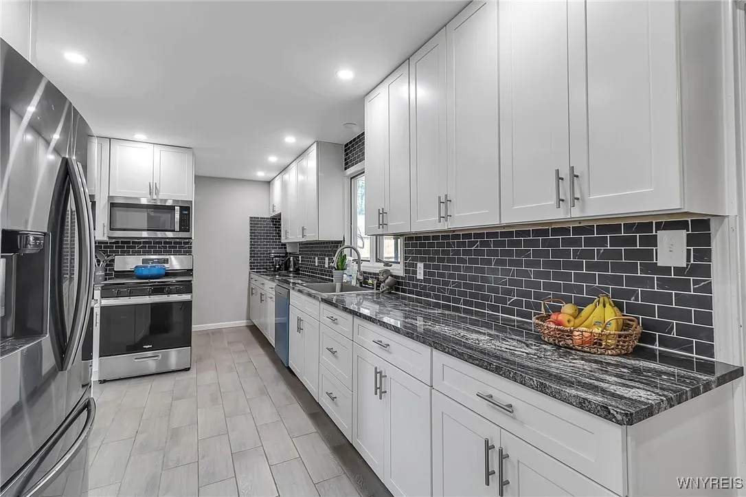 99 Fairview Drive, Cheektowaga, New York 14043, Cheektowaga, New York 14043, 5 Bedrooms Bedrooms, 11 Rooms Rooms,2 BathroomsBathrooms,Residential,For Sale,99 Fairview Drive, Cheektowaga, New York 14043,B1616765