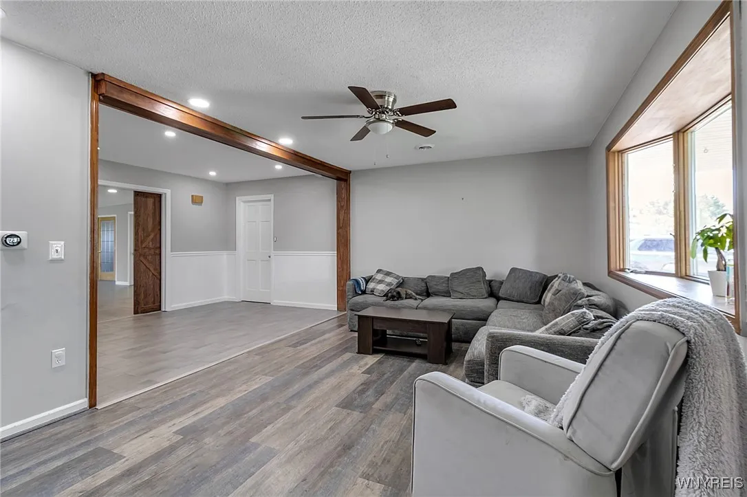 99 Fairview Drive, Cheektowaga, New York 14043, Cheektowaga, New York 14043, 5 Bedrooms Bedrooms, 11 Rooms Rooms,2 BathroomsBathrooms,Residential,For Sale,99 Fairview Drive, Cheektowaga, New York 14043,B1616765
