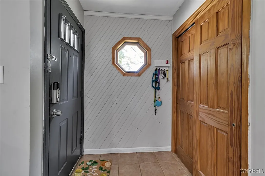 99 Fairview Drive, Cheektowaga, New York 14043, Cheektowaga, New York 14043, 5 Bedrooms Bedrooms, 11 Rooms Rooms,2 BathroomsBathrooms,Residential,For Sale,99 Fairview Drive, Cheektowaga, New York 14043,B1616765