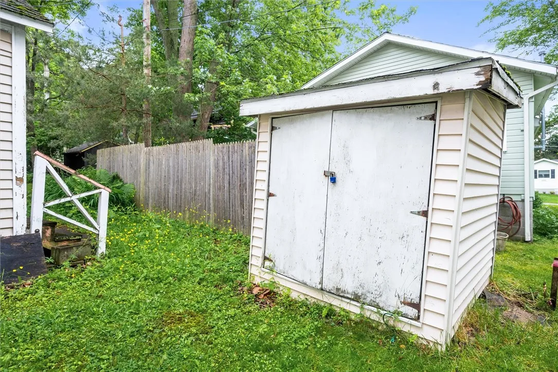6964 13 Fillmore Avenue, Castile, New York 14427, Castile, New York 14549, 3 Bedrooms Bedrooms, 6 Rooms Rooms,1 BathroomBathrooms,Residential,For Sale,6964 13 Fillmore Avenue, Castile, New York 14427,R1616984