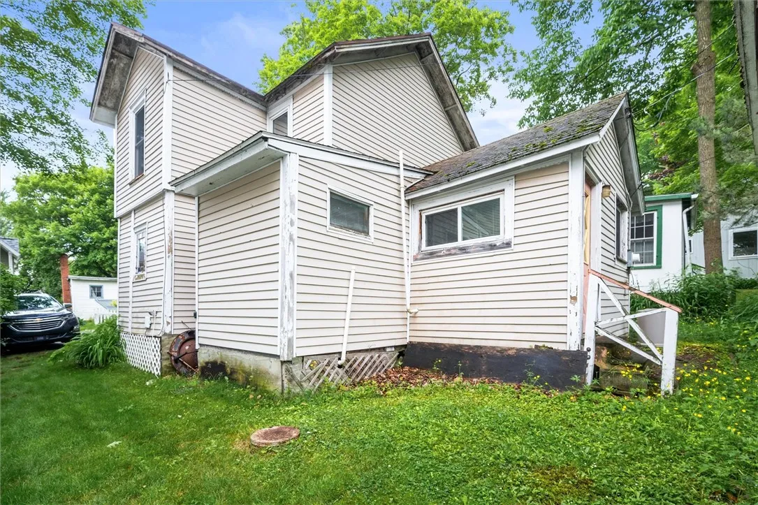6964 13 Fillmore Avenue, Castile, New York 14427, Castile, New York 14549, 3 Bedrooms Bedrooms, 6 Rooms Rooms,1 BathroomBathrooms,Residential,For Sale,6964 13 Fillmore Avenue, Castile, New York 14427,R1616984