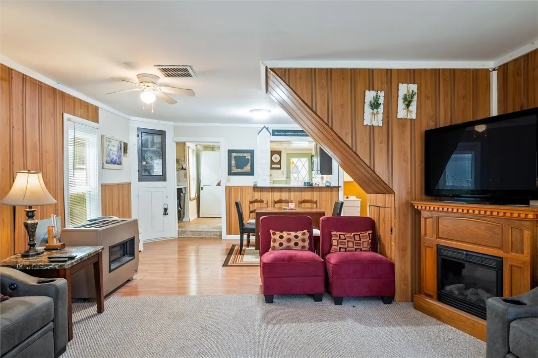 6964 13 Fillmore Avenue, Castile, New York 14427, Castile, New York 14549, 3 Bedrooms Bedrooms, 6 Rooms Rooms,1 BathroomBathrooms,Residential,For Sale,6964 13 Fillmore Avenue, Castile, New York 14427,R1616984