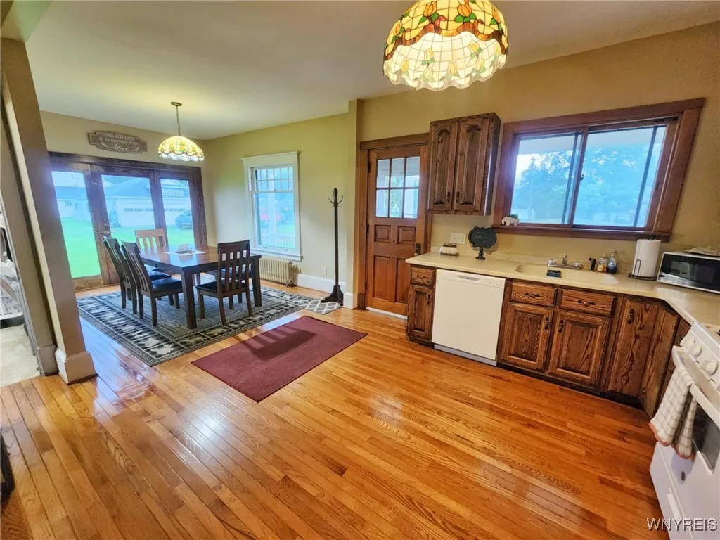 2207 Sheldon Drive, Allegany, New York 14706, Allegany, New York 14706, 4 Bedrooms Bedrooms, 13 Rooms Rooms,2 BathroomsBathrooms,Residential,For Sale,2207 Sheldon Drive, Allegany, New York 14706,B1616791