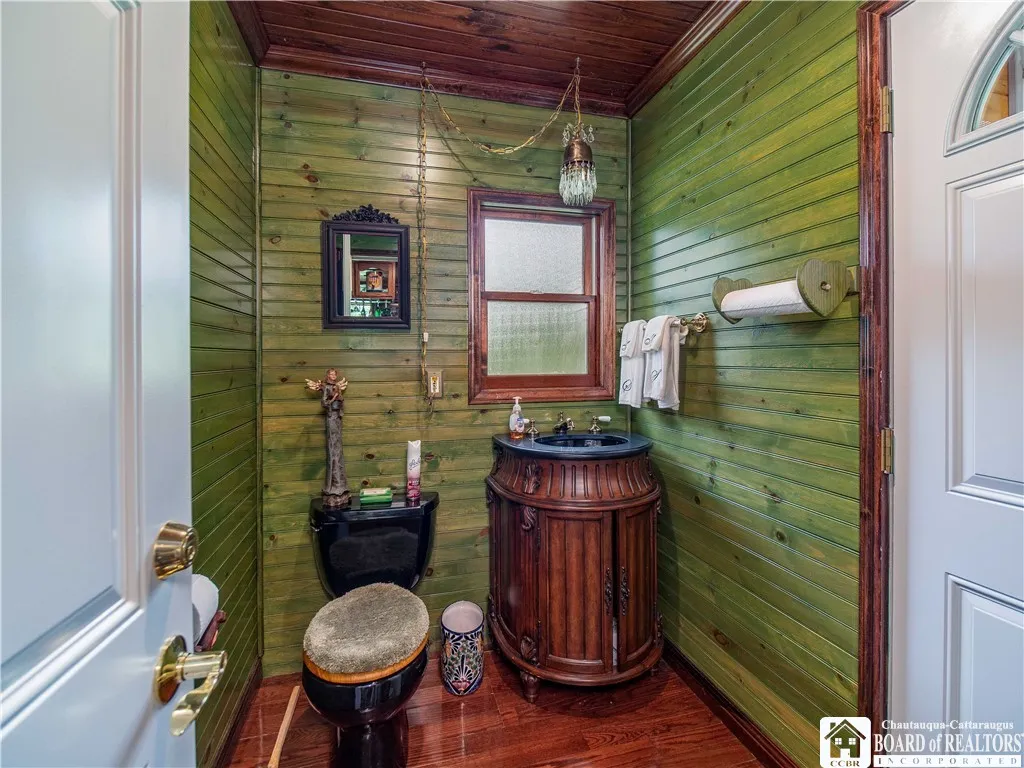 5152 John Darling Road, Conowingo, New York 14726, Conowingo, New York 14726, 3 Bedrooms Bedrooms, 10 Rooms Rooms,2 BathroomsBathrooms,Residential,For Sale,5152 John Darling Road, Conowingo, New York 14726,R1615516