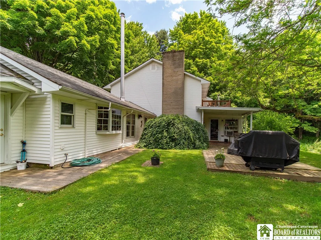 5152 John Darling Road, Conowingo, New York 14726, Conowingo, New York 14726, 3 Bedrooms Bedrooms, 10 Rooms Rooms,2 BathroomsBathrooms,Residential,For Sale,5152 John Darling Road, Conowingo, New York 14726,R1615516