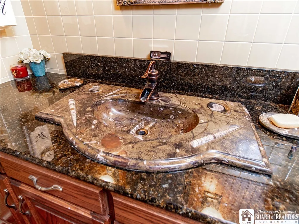  Moroccan lake bed stone sink
