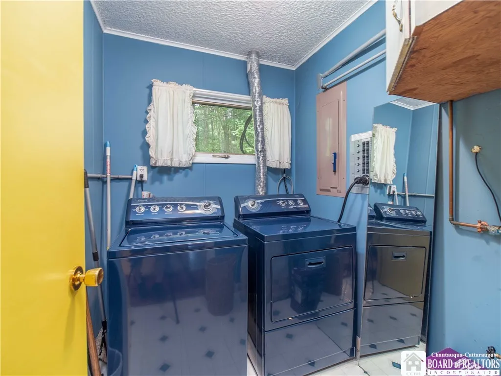 5152 John Darling Road, Conowingo, New York 14726, Conowingo, New York 14726, 3 Bedrooms Bedrooms, 10 Rooms Rooms,2 BathroomsBathrooms,Residential,For Sale,5152 John Darling Road, Conowingo, New York 14726,R1615516