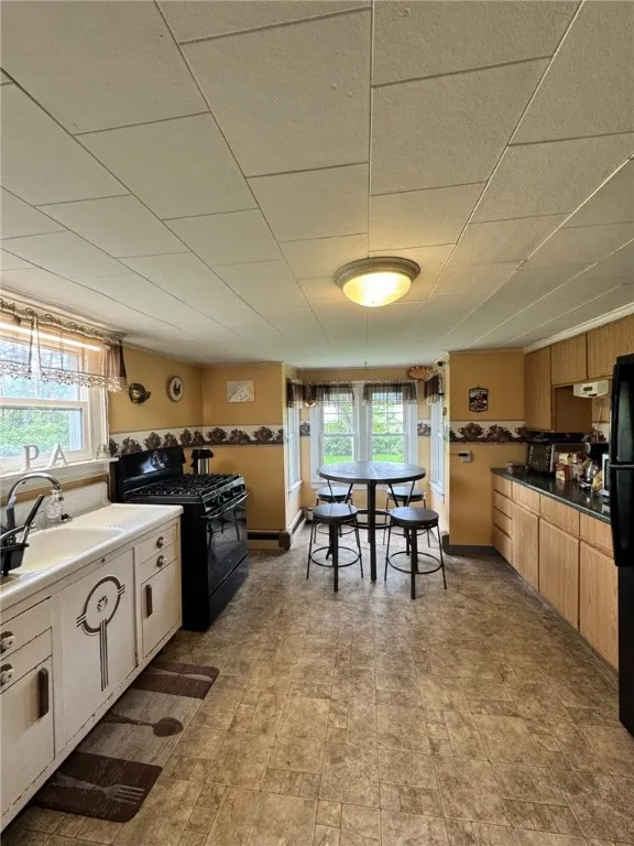 66 West Benton Avenue, Port Allegany Boro, Pennsyl, Port Allegany Boro, Pennsylvania 16743, 3 Bedrooms Bedrooms, 8 Rooms Rooms,2 BathroomsBathrooms,Residential,For Sale,66 West Benton Avenue, Port Allegany Boro, Pennsyl,R1615655
