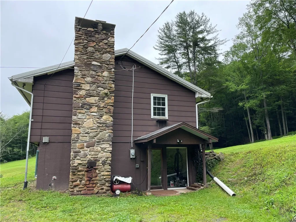 286 Hidden Hollow Farm Drive, Wharton, Pennsylvani, Wharton, Pennsylvania 16720, 3 Bedrooms Bedrooms, 12 Rooms Rooms,1 BathroomBathrooms,Residential,For Sale,286 Hidden Hollow Farm Drive, Wharton, Pennsylvani,R1617003