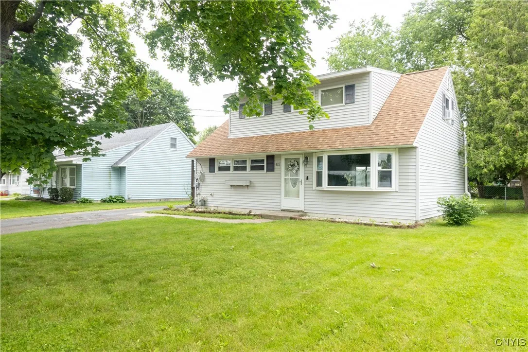 415 Van Dyke Road, Utica, New York 13502, Utica, New York 13502, 3 Bedrooms Bedrooms, 6 Rooms Rooms,1 BathroomBathrooms,Residential,For Sale,415 Van Dyke Road, Utica, New York 13502,S1613723