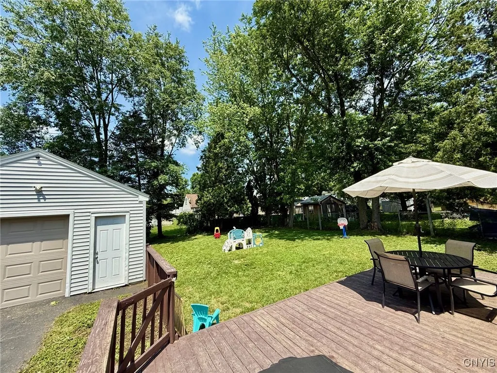 415 Van Dyke Road, Utica, New York 13502, Utica, New York 13502, 3 Bedrooms Bedrooms, 6 Rooms Rooms,1 BathroomBathrooms,Residential,For Sale,415 Van Dyke Road, Utica, New York 13502,S1613723