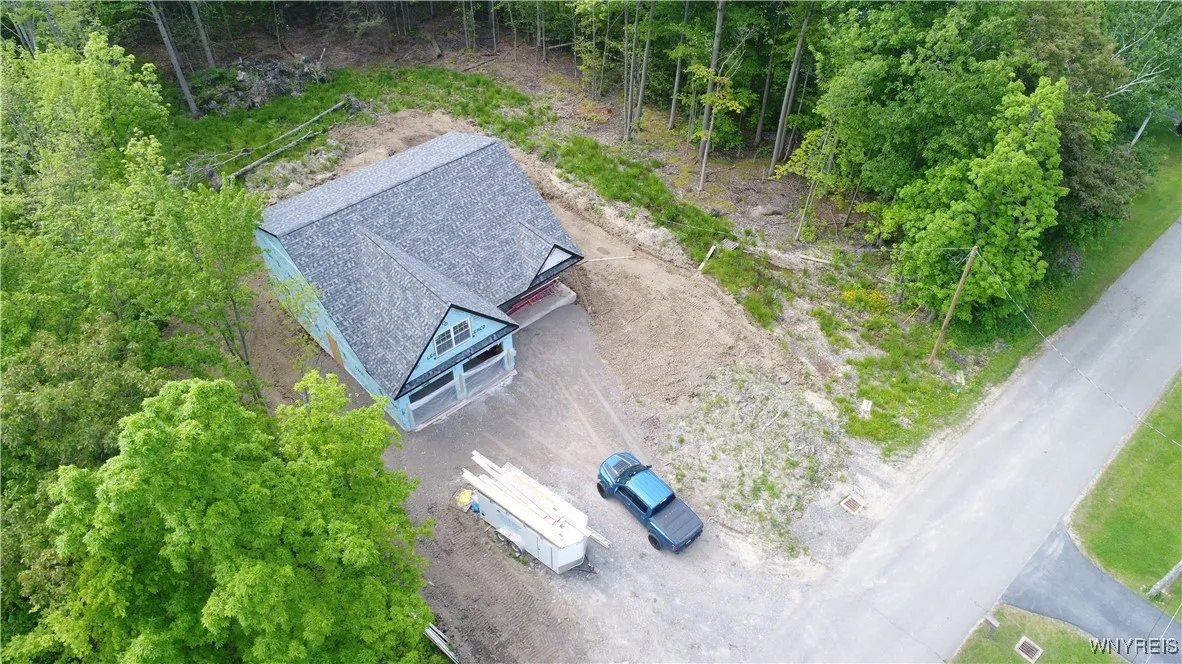 595 Seneca Road, Evans, New York 14006, Evans, New York 14006, 3 Bedrooms Bedrooms, 6 Rooms Rooms,2 BathroomsBathrooms,Residential,For Sale,595 Seneca Road, Evans, New York 14006,B1616842