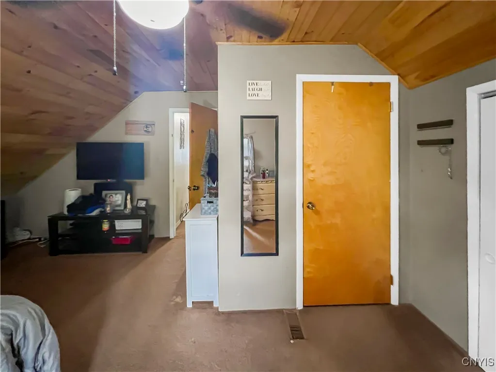 Main Bedroom with Bathroom