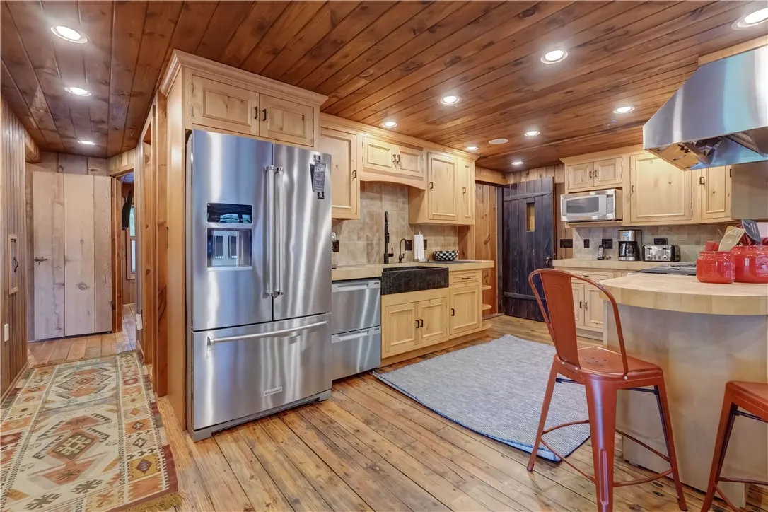 5561 Logan Lane, Canandaigua-town, New York 14424, Canandaigua Town, New York 14424, 5 Bedrooms Bedrooms, 8 Rooms Rooms,4 BathroomsBathrooms,Residential,For Sale,5561 Logan Lane, Canandaigua-town, New York 14424,R1615602